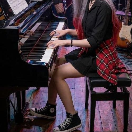 🍀Amelia❣️*⁠♡🎸♡*⁠˘⁠︶⁠˘⁠*⁠☆⁠🎹☆⁠*⁠🍀のアイコン