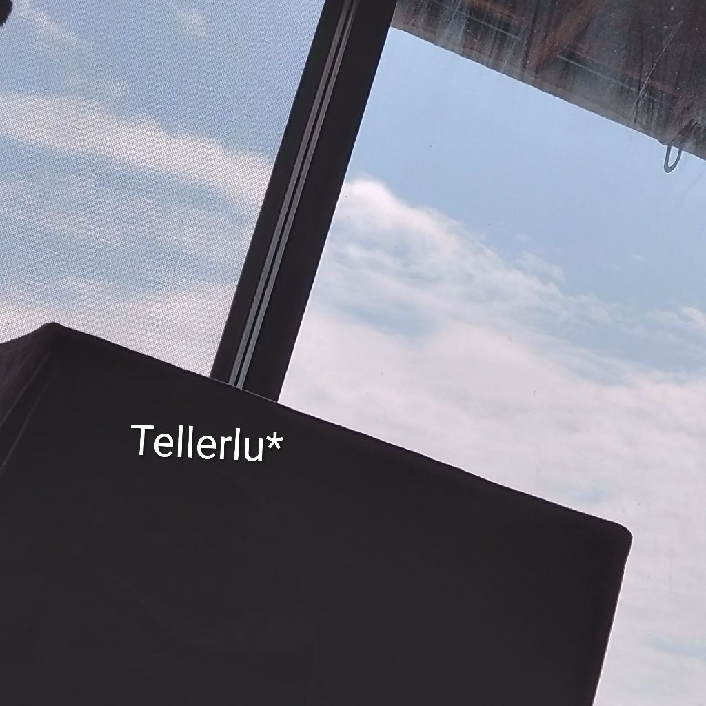 てもとあしもと　☕