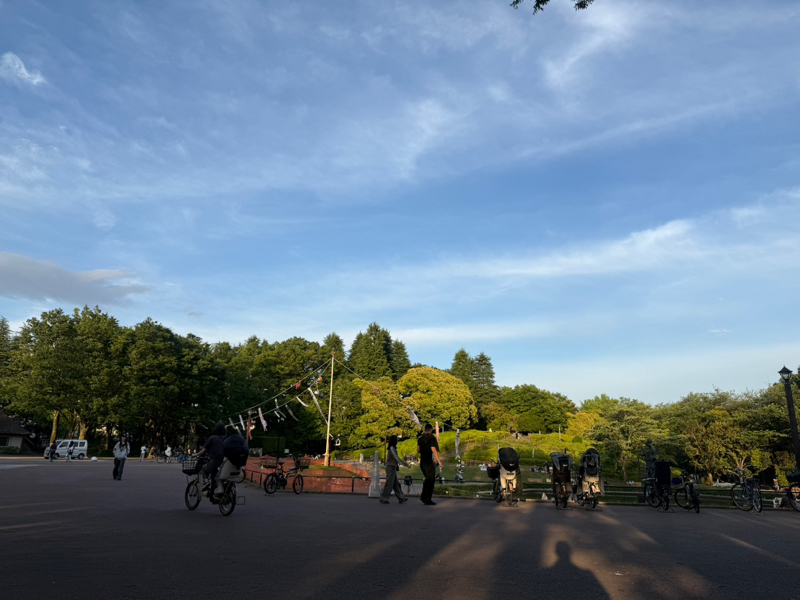 空を見ながら思う、大人な時間