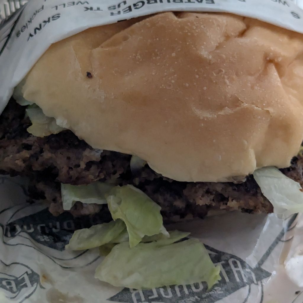 2026/04/19【３分間トーク】FAT BUGGER OKINAWAのハンバーガー食べてみた。