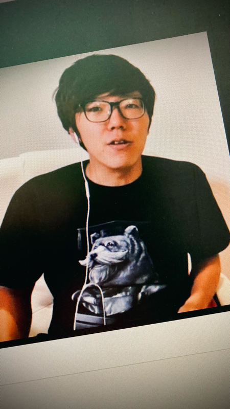 HIKAKINさんが稼げるようになった影響を与えた人物とは