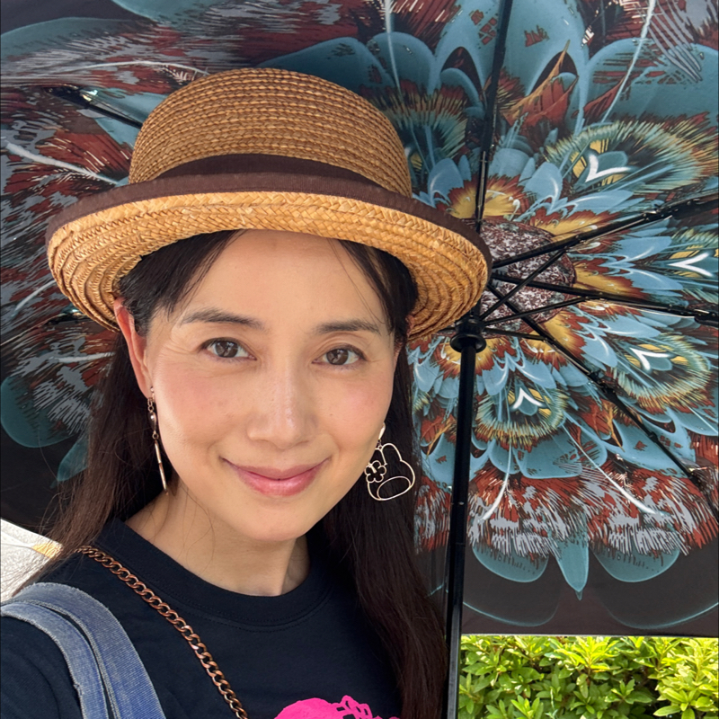 🚕タクシー運転手がお客さんを乗せたら、アイドルだった⁉️