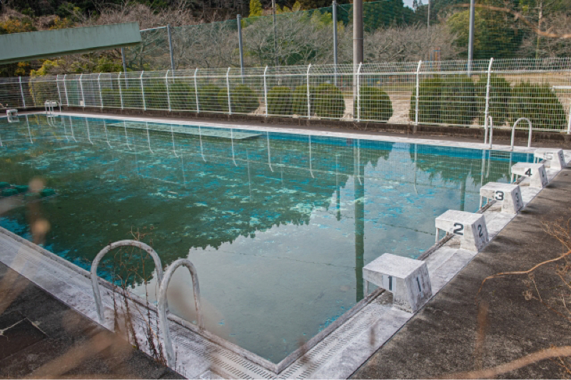 【Mr.ザッキーのノスラジ】　#32 プール🏊🏻‍♀️