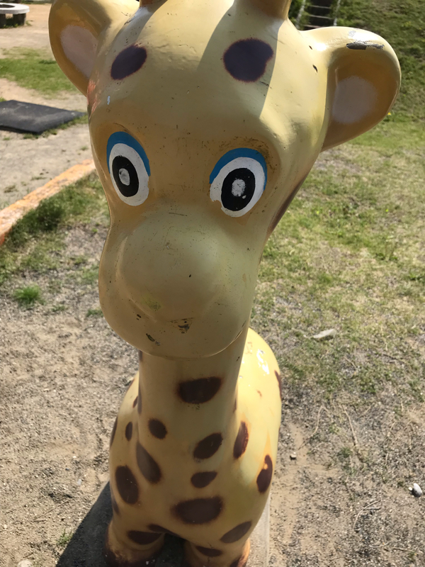 えほんがかりの「にじいろポケット」