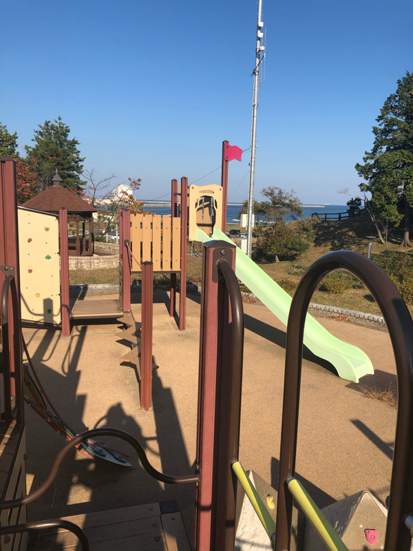 #14 アスレチックではしゃぎ倒す成人女性たち