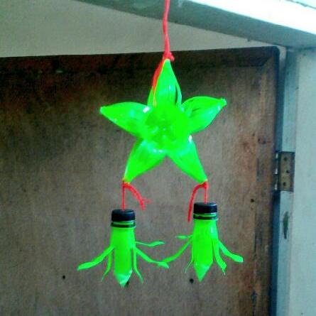 闘鶏の会場からこんにちは