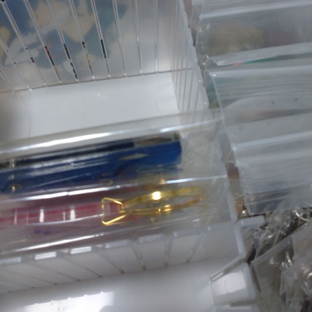 グッズ整理中（3）