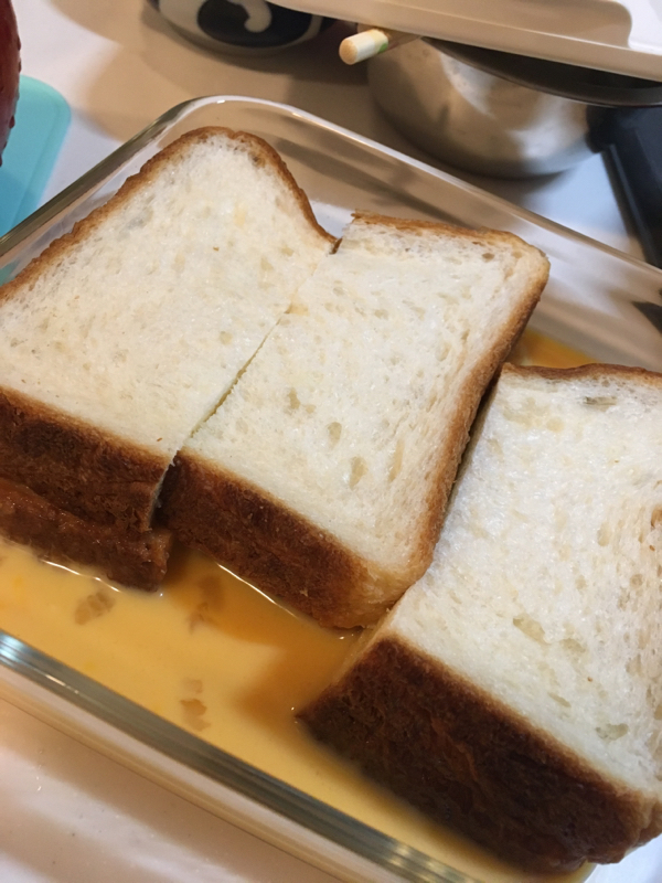日が経った食パンでフレンチトーストを作ろう！