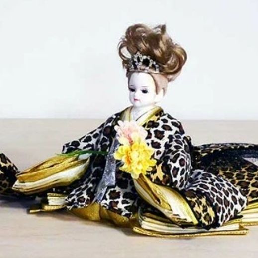 #125　現代の雛人形はゴスロリファッション？