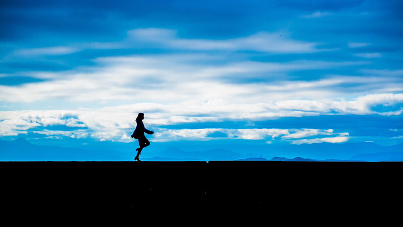 no.2 Distance lends enchantment to the view.