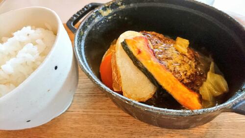 彩ちゃんとファミレス