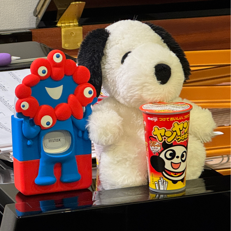 ヤンヤンたべる