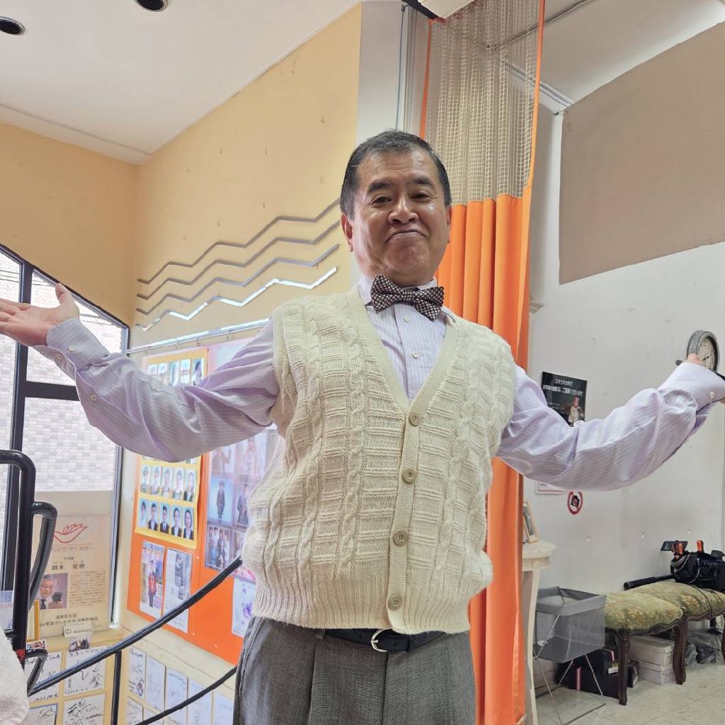 #15 サザエさんに出てくるアナゴさんに首を絞められた事があります