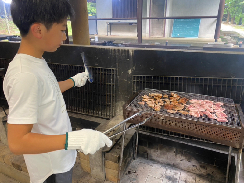 #1685 肉の輪から外れてる兄を思う弟😆