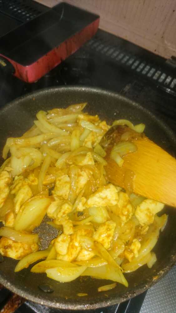 鶏のカレー炒め