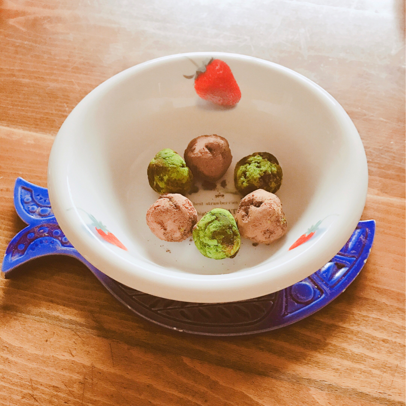 【雑音】チョコトリュフ作ってるだけの音声