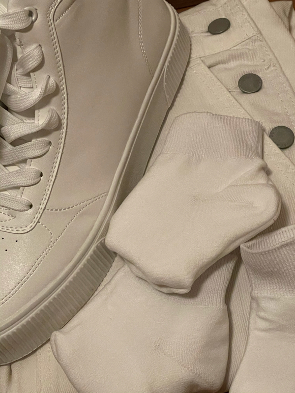 自己紹介：よろしくお願いいたします