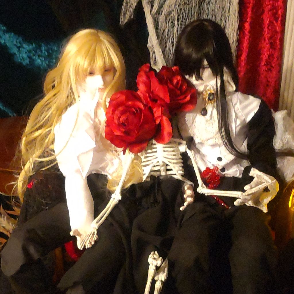 めめんと森さんの展示を見学しました。