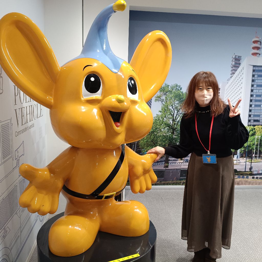 女性専用車両で。