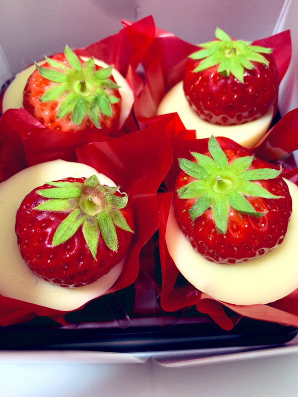 百貨店でチョコいっぱい買ってきた