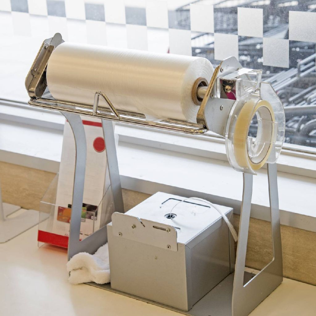 ロバアちゃんの知恵袋 〜カサカサ指 vs カサカサ袋〜