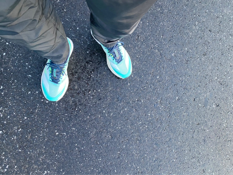 朝ラン-2℃。レース直前の初めてのニューシューズと新幹線と神楽ミーティングと初めての落語。#1772