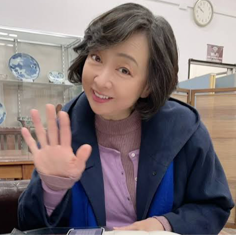 ランチウォーキング18℃。スウェーデン生まれ女優の還暦と誠実系ナンパとシーズン初の短パン。#1831