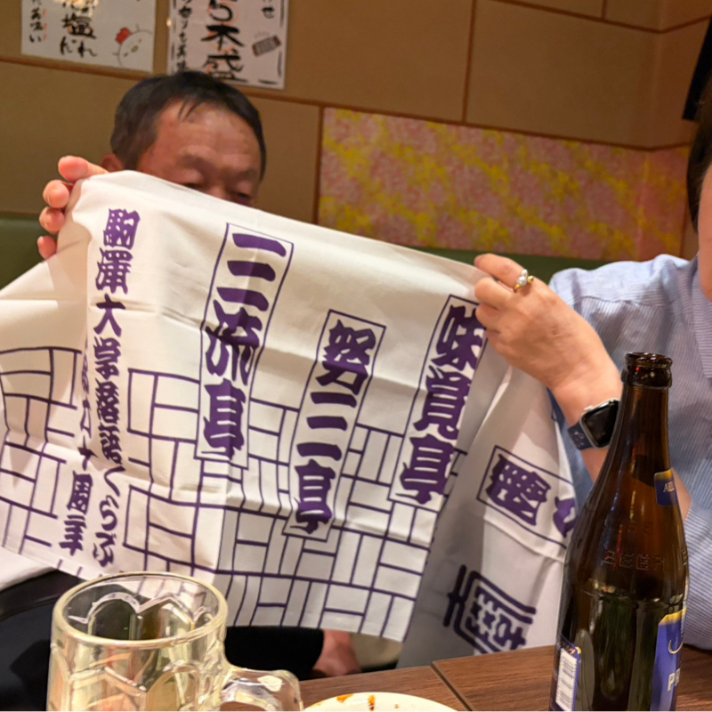 朝ラン23℃。落語くらぶ創部60周年の大師匠とプロの後輩たちとかわいい後輩の味覚亭ゑむ磨。#1889
