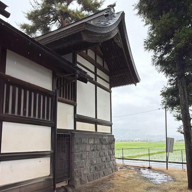朝ラン19℃。雨音とのランと二礼二拍手一礼のお作法と世界的な鉄ちゃんと東京藝術大学と音楽。#1901