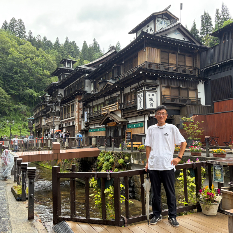 朝ラン22℃。都会と田舎の肌感覚と回転寿司10皿と蝉の声と鳥中華とおしんこけし発祥の地。#1965