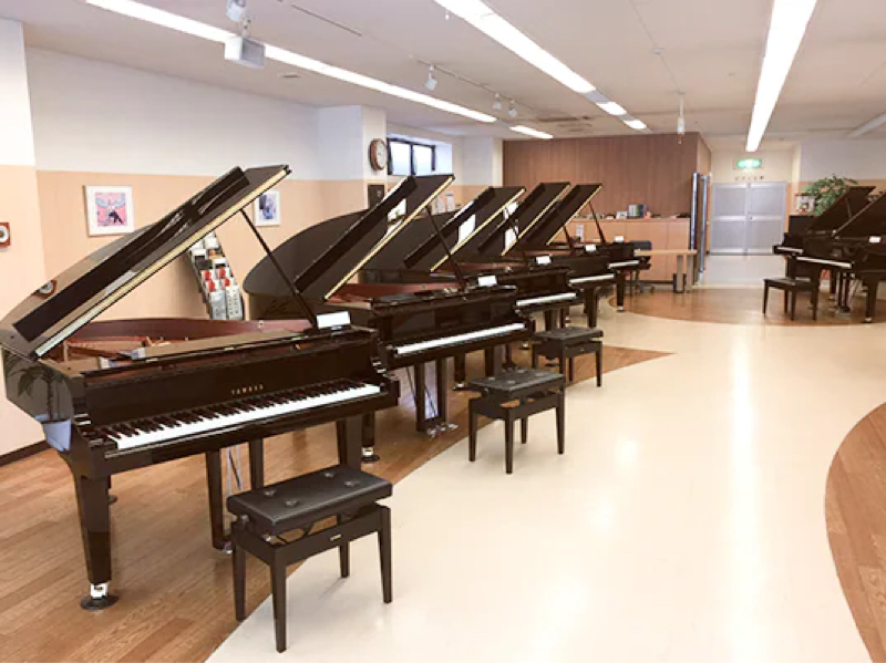 カプースチン/8つの演奏会用練習曲よりOp40フィナーレ