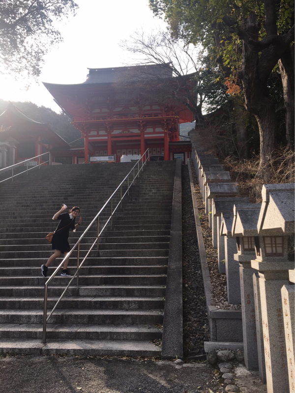 推しのために生きるオタク