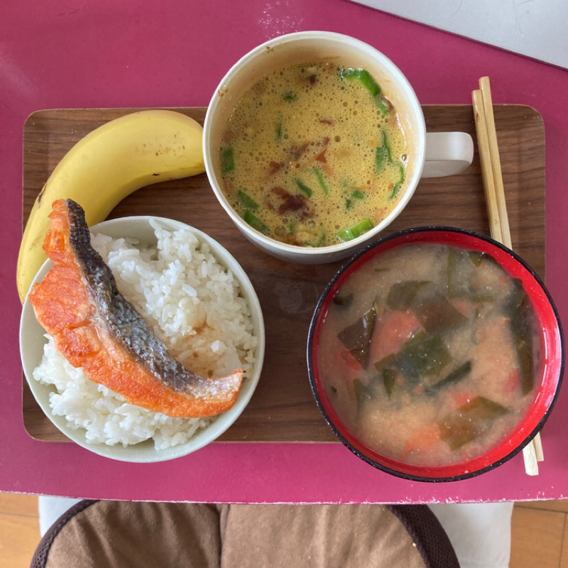 糖質制限すべきか否か…