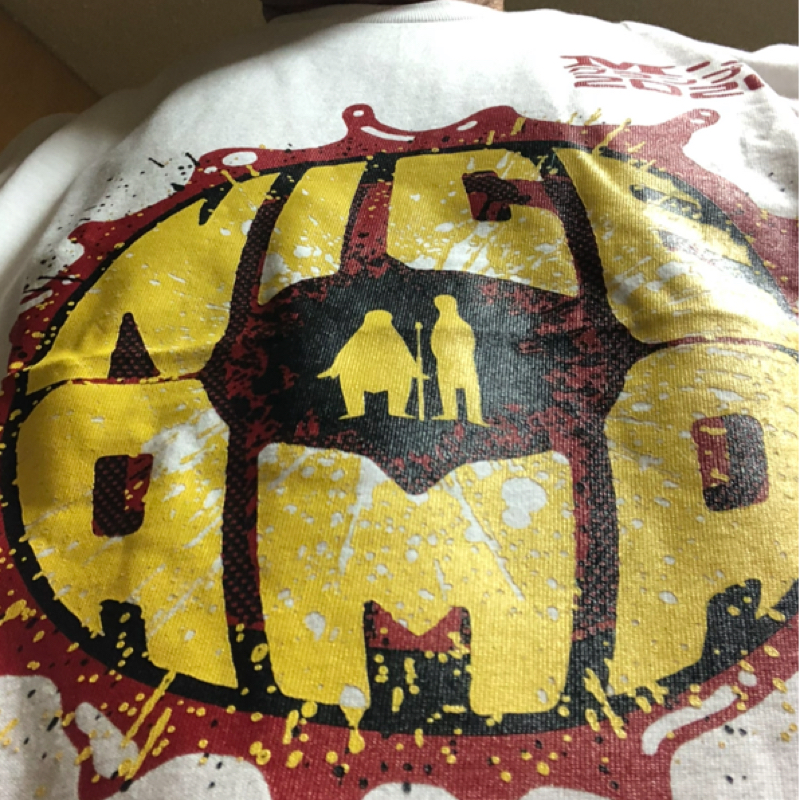 10/8 大阪市立中央会館で、このＴシャツを着ている男性がいたら…ラベの相方の元競輪選手です#726