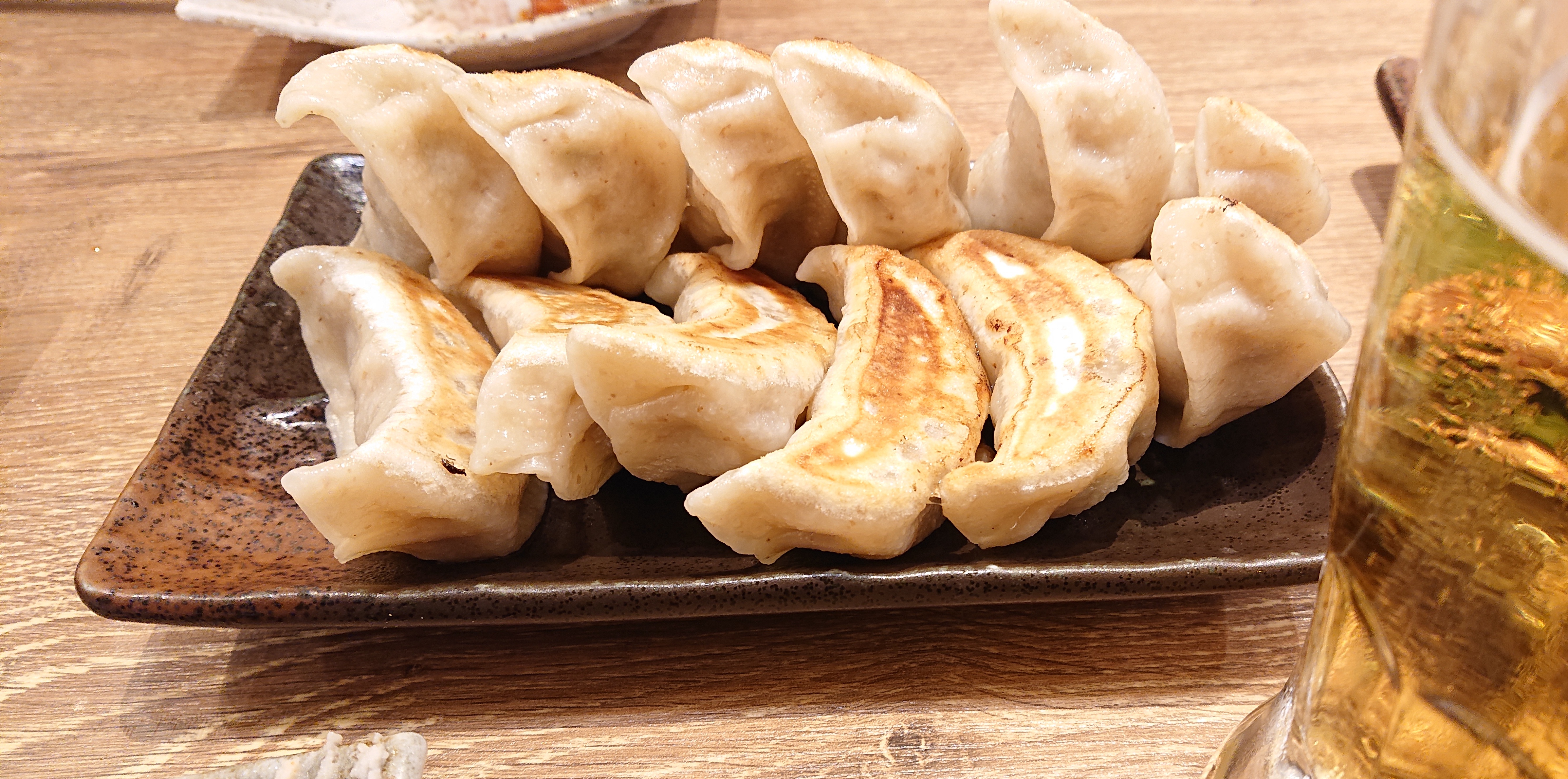 餃子のまんまを食べるだけ