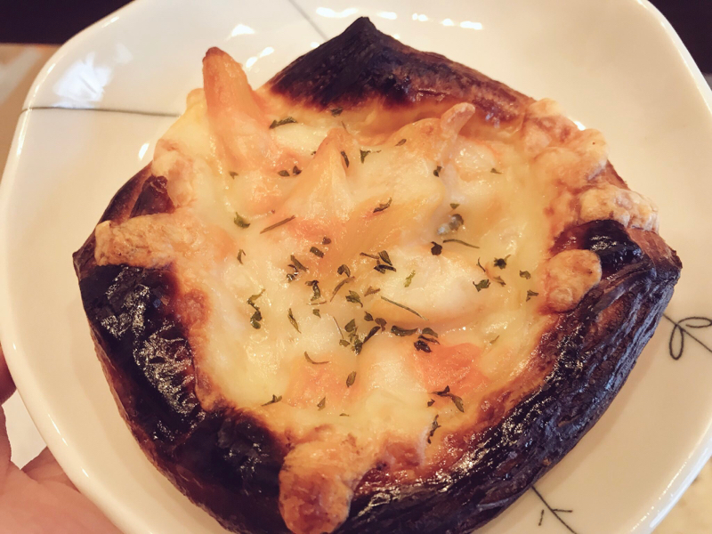 雑音と日常会話を添えて