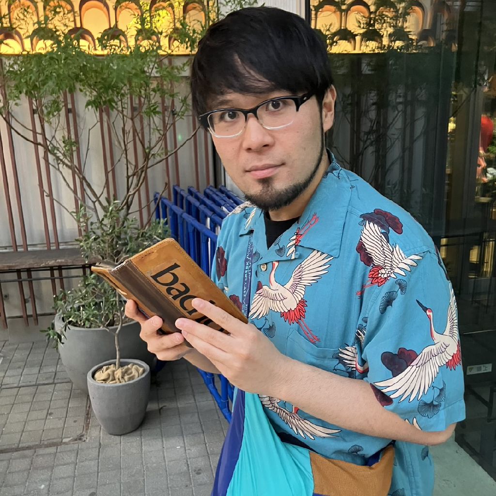 #612 ビームの手帳型スマホケース