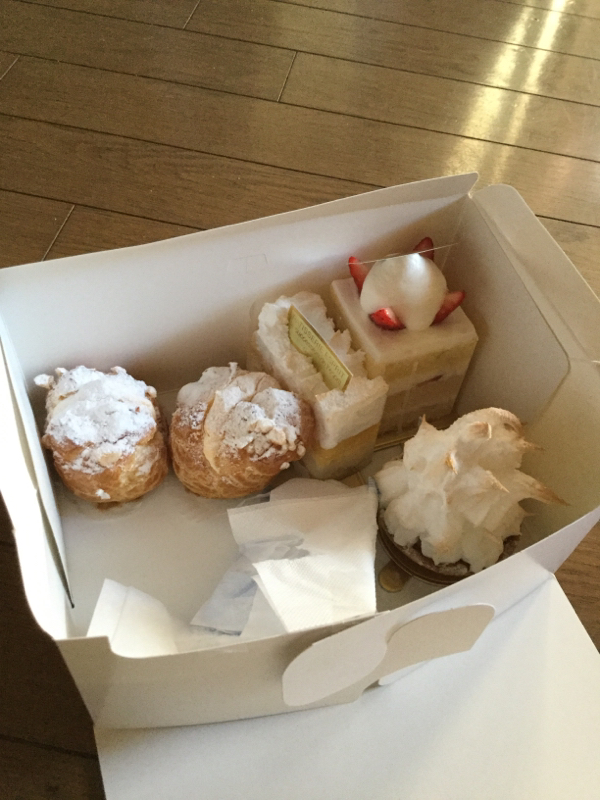 メッセージコメントを加えながらのフリートーク。