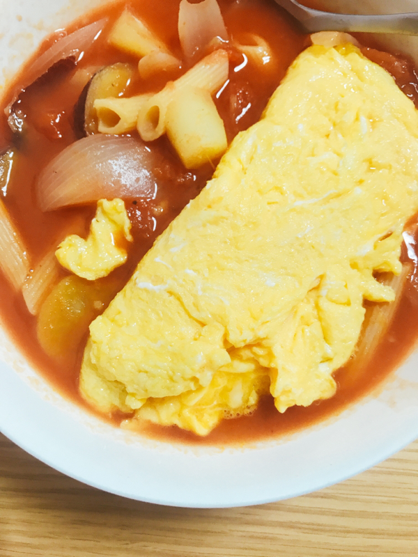 さつまいもトマトスープともこみちオムレツ