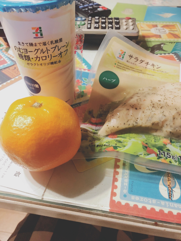 みかん食べながら＆布団ゴロゴロしながラジオ