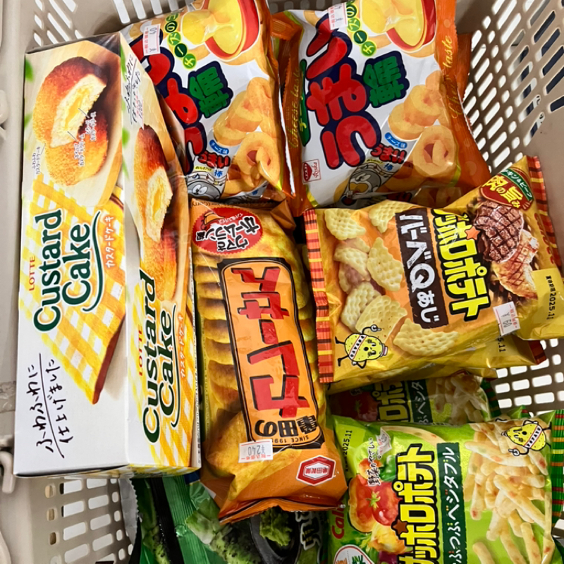 【木曜日特別版】色んなお菓子が⁉️あるあーる⁉️