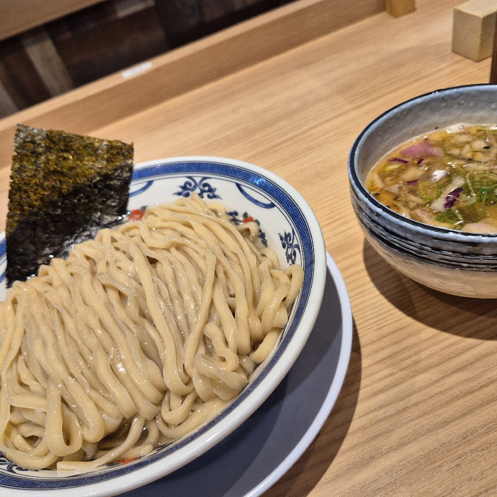 久々にラーメンを食べてきました🍜🍥