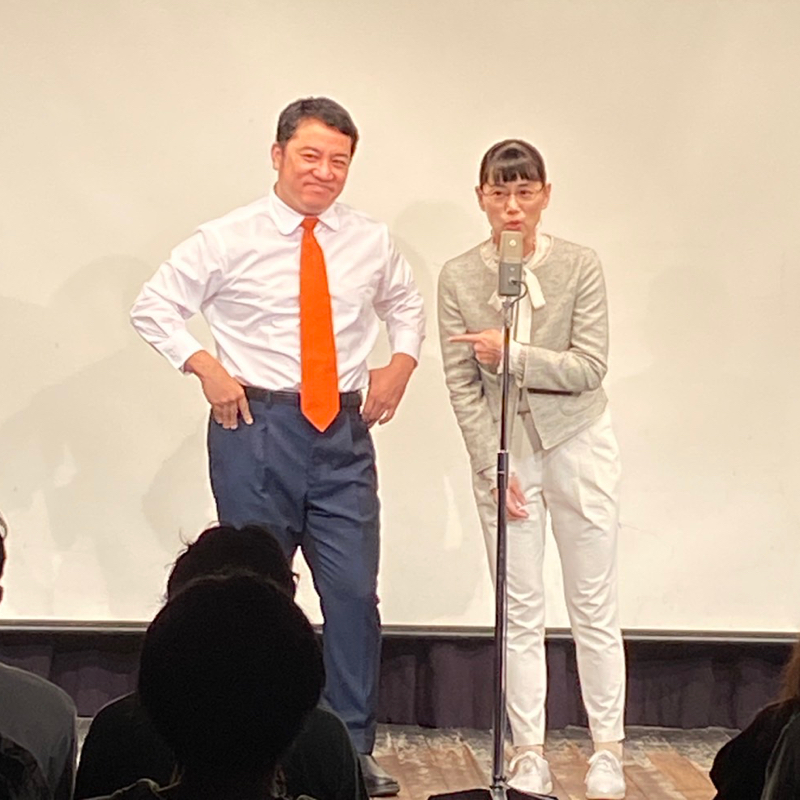 明日はワイフとM-1です！