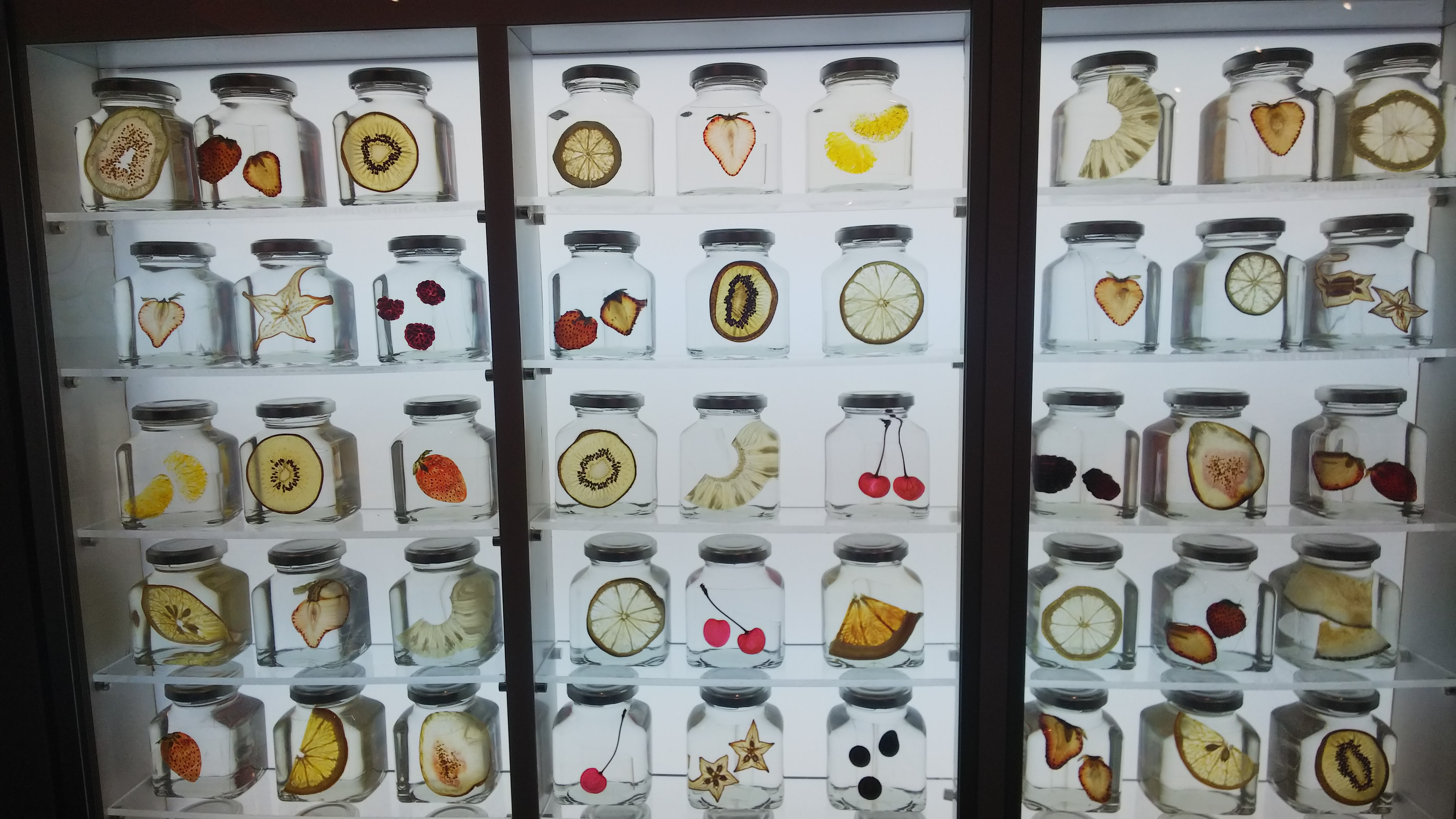 初めましてと自己紹介