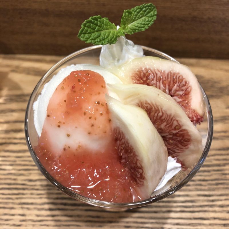 ファミレスパフェの世界