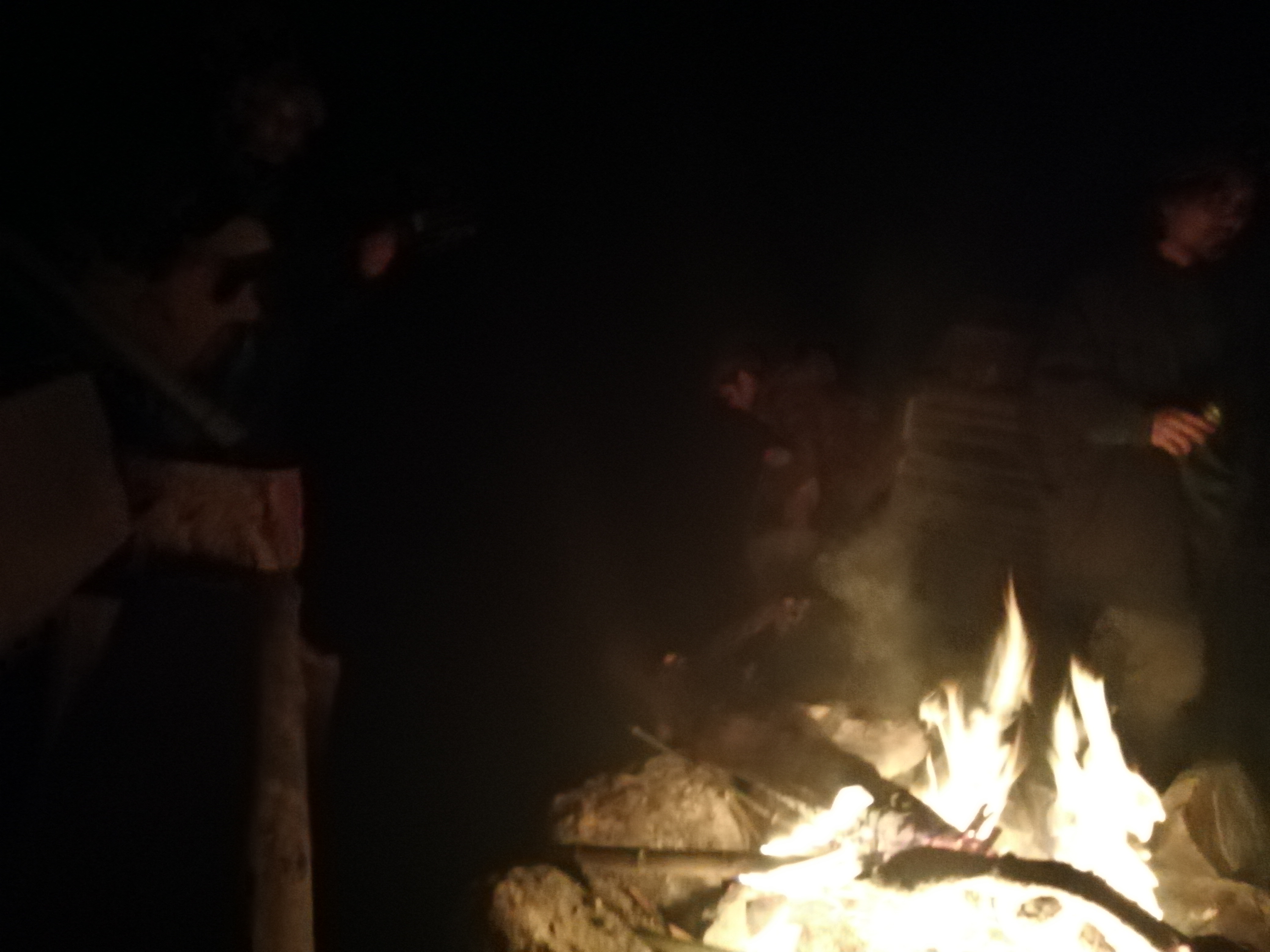 オープンな密談