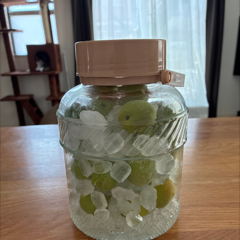 しあわせみっけ(もう6月ですね！梅シロップ作ってます)
