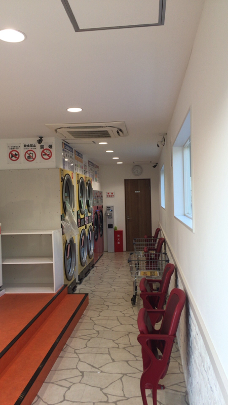 59日目5月19日のm-wave「コインランドリーのあたたかさに包まれる」