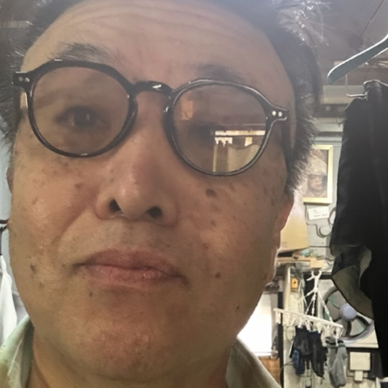 坂口のおっちゃん寝る😴