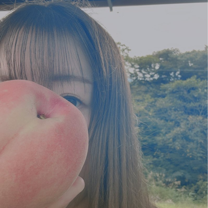 ネイキッドもも